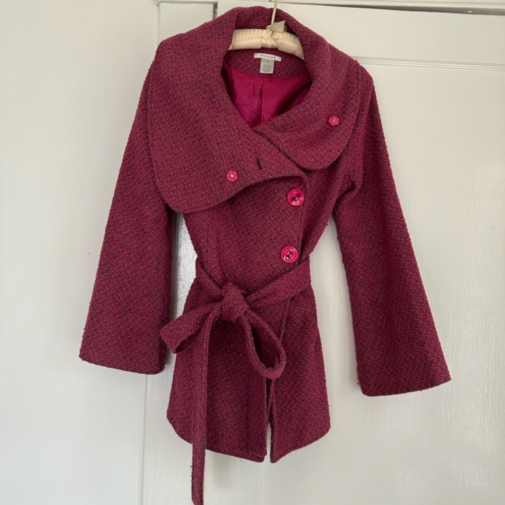 Elegant Pink Double-Breasted Tweed Coat